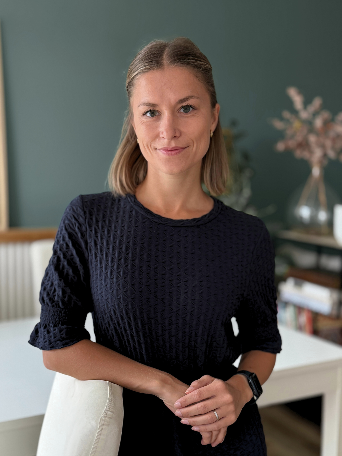 Franziska Pargmann am Arbeitsplatz